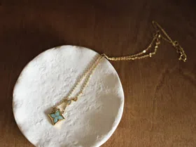 Louis Vuitton LV Amazonite Single Flower Necklace-3614  