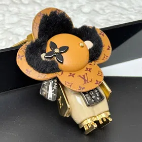 Louis Vuitton LV Letter Christmas Bag Decoration Keychain-3661  