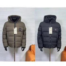 Canada Goose thick, warm, and loose-fitting down jacket-5052  